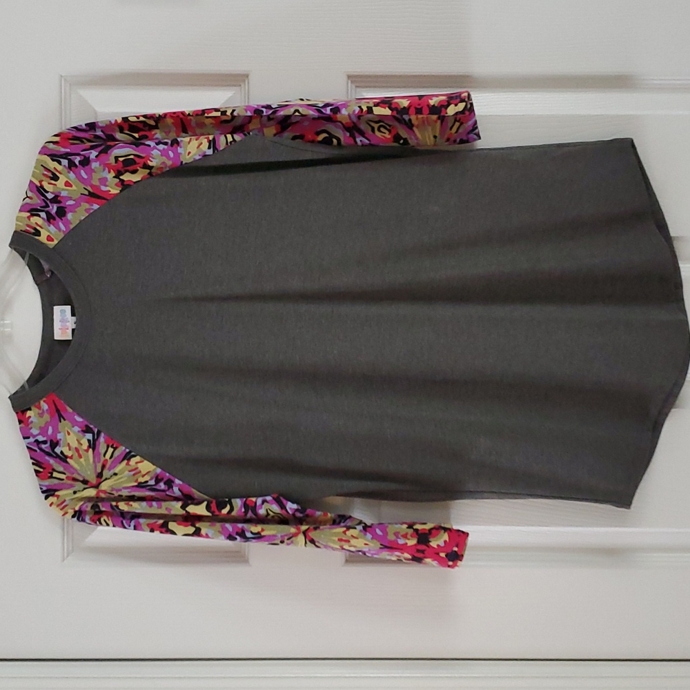 Lularoe top